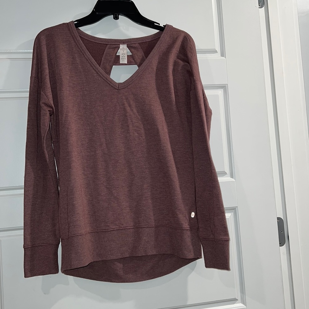 Balance Collection Pinkish purple long sleeve v-neck
